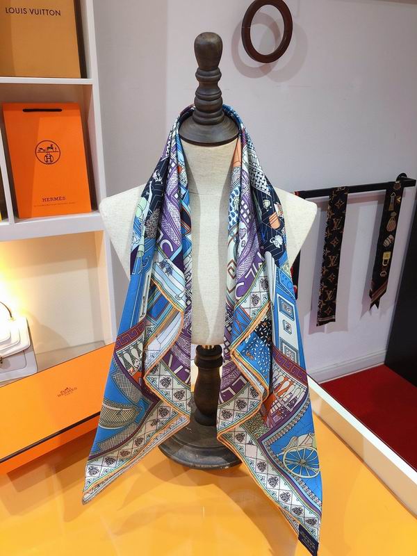 Hermes silk scarf 90X90cm E07 (4)